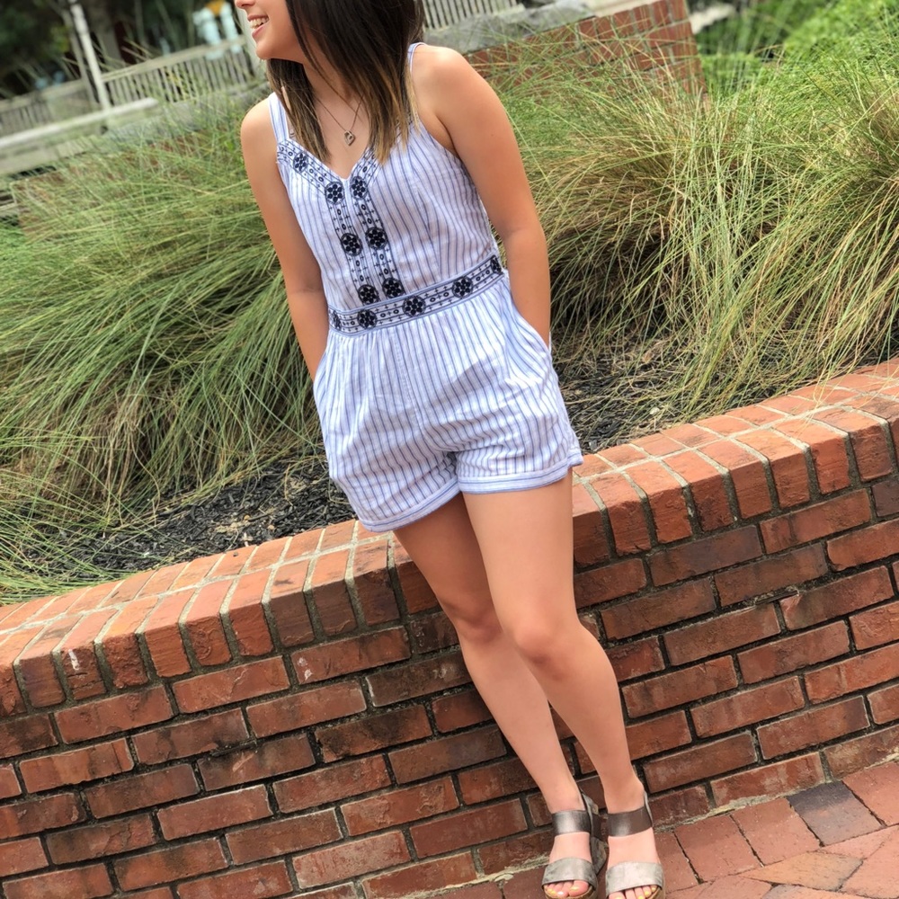 Romper ✨ - Picture 7 of 7